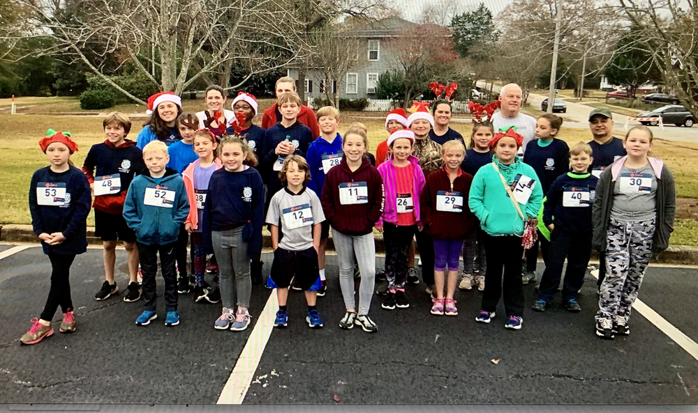 Rocky's Runners Participate in the Reindeer Run.