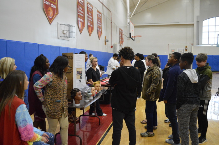 Career Center presents to WMS students about cosmetology